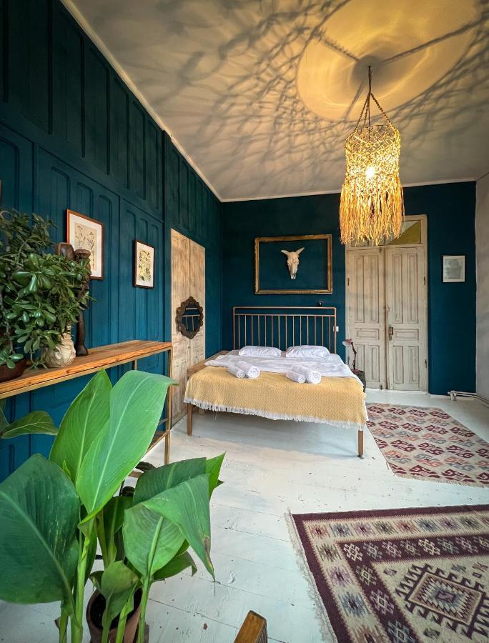 Karma Hostel Martvili Eksteriør bilde