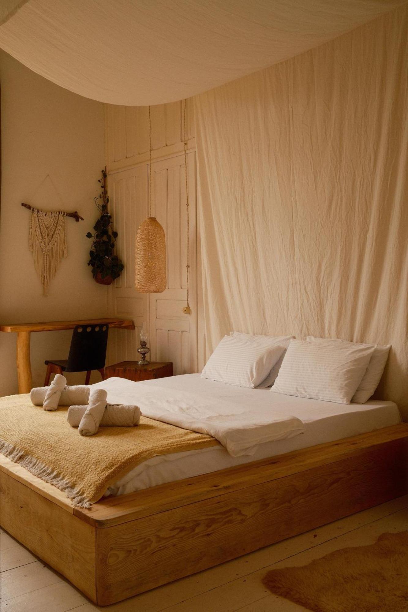 Karma Hostel Martvili Eksteriør bilde